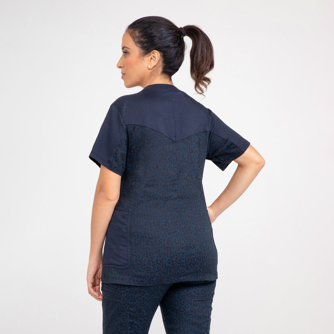 CopperActive™ Scrub Set: Women’s Cheetah V-neck Top & Cargo Pants