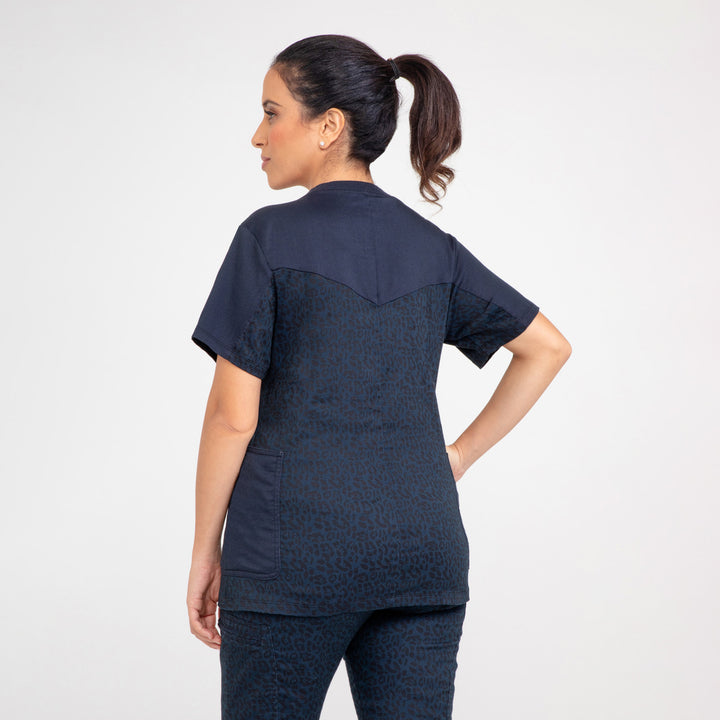 CopperActive™ Scrub Set: Women’s Cheetah V-neck Top & Cargo Pants