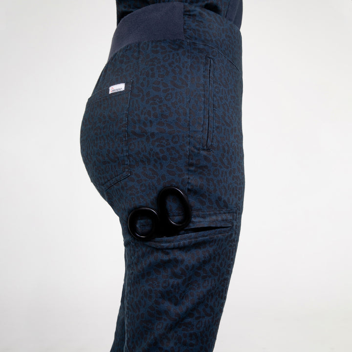 CopperActive™ Scrubs Women's Cheetah Premium Cargo Pants
