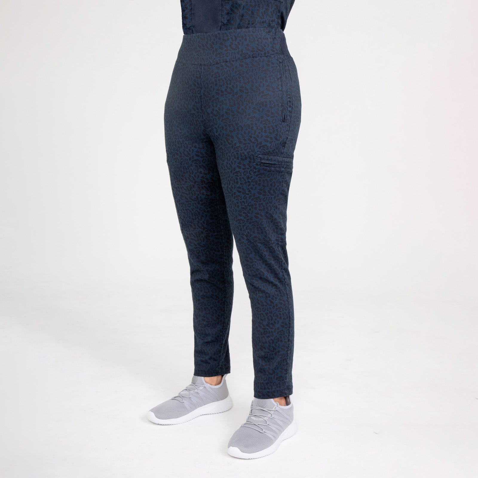 Antimicrobial Scrubs Women's Cheetah Premium Cargo Pants